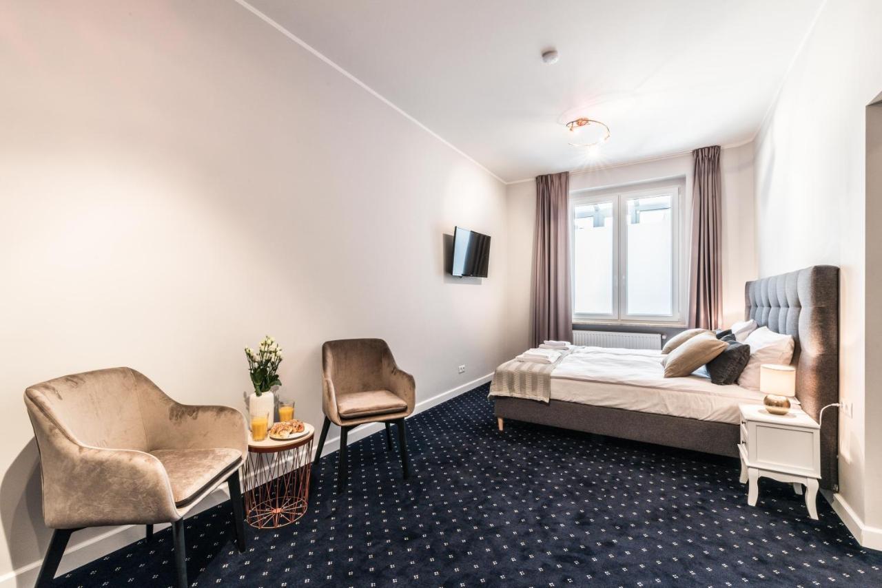 Serenity Aparthotels - Old Town Poznan By Friendly Apartments Extérieur photo