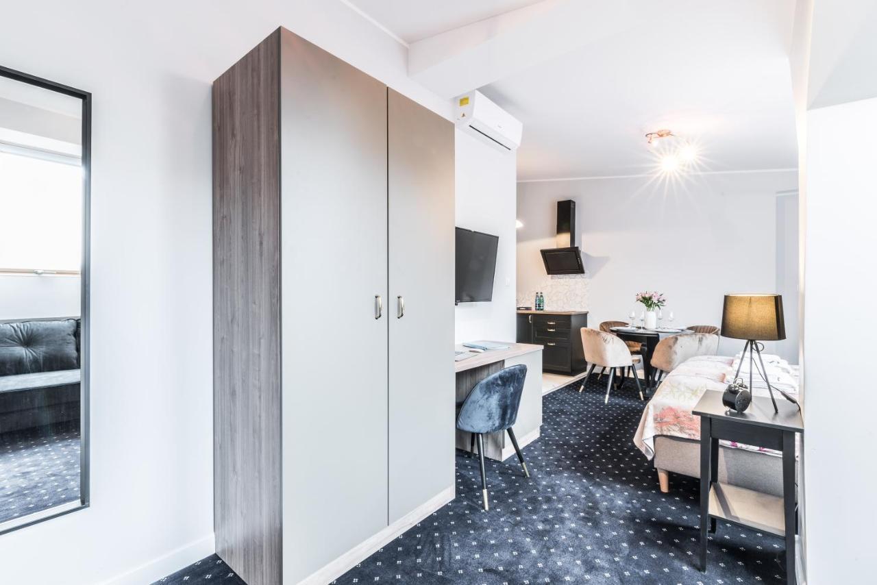 Serenity Aparthotels - Old Town Poznan By Friendly Apartments Extérieur photo