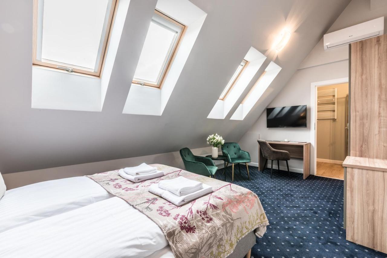 Serenity Aparthotels - Old Town Poznan By Friendly Apartments Extérieur photo