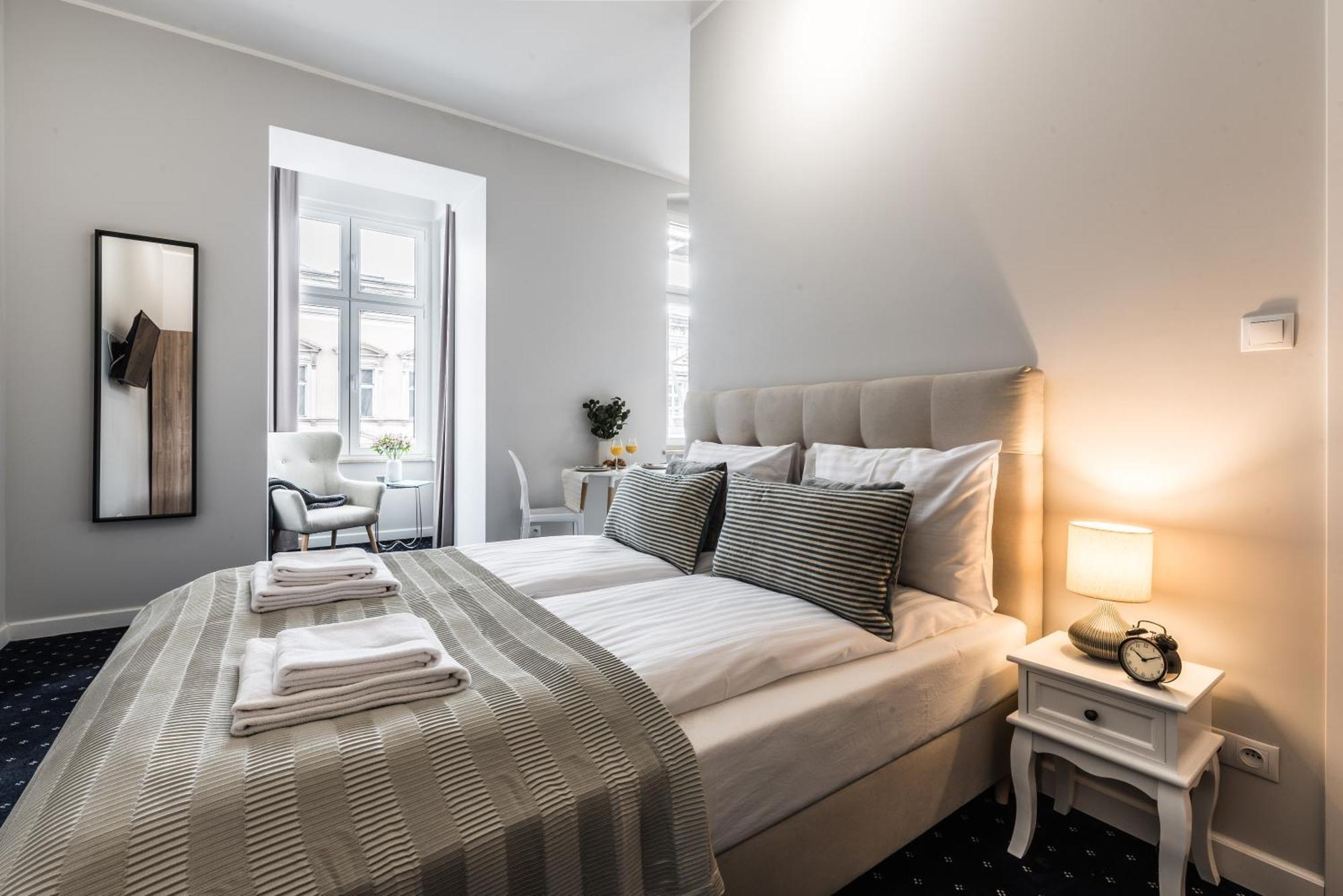 Serenity Aparthotels - Old Town Poznan By Friendly Apartments Extérieur photo