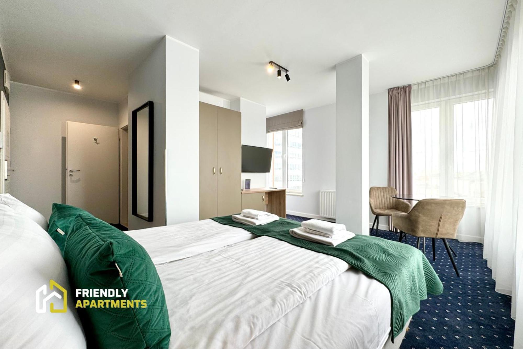 Serenity Aparthotels - Old Town Poznan By Friendly Apartments Extérieur photo