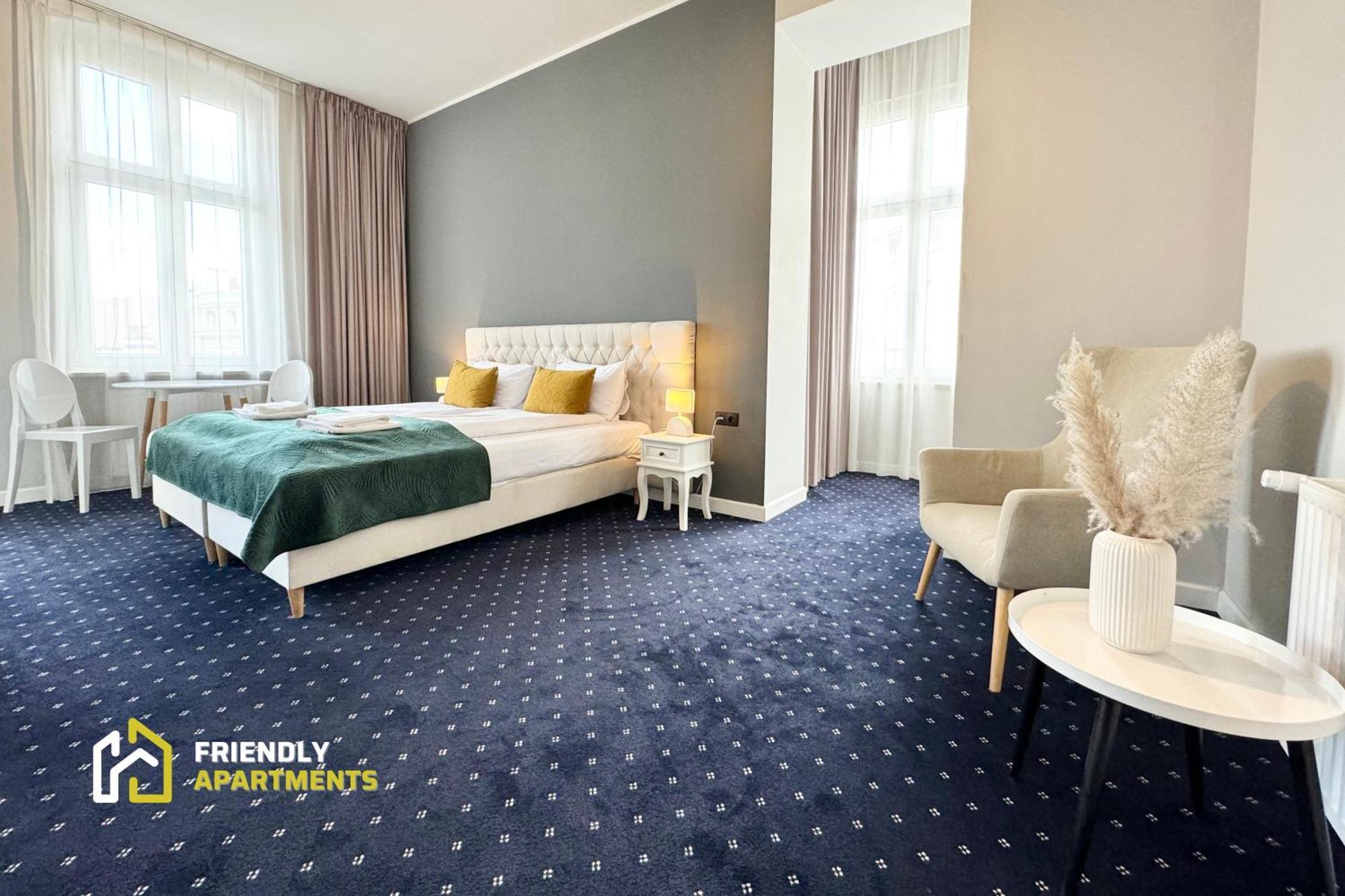 Serenity Aparthotels - Old Town Poznan By Friendly Apartments Extérieur photo